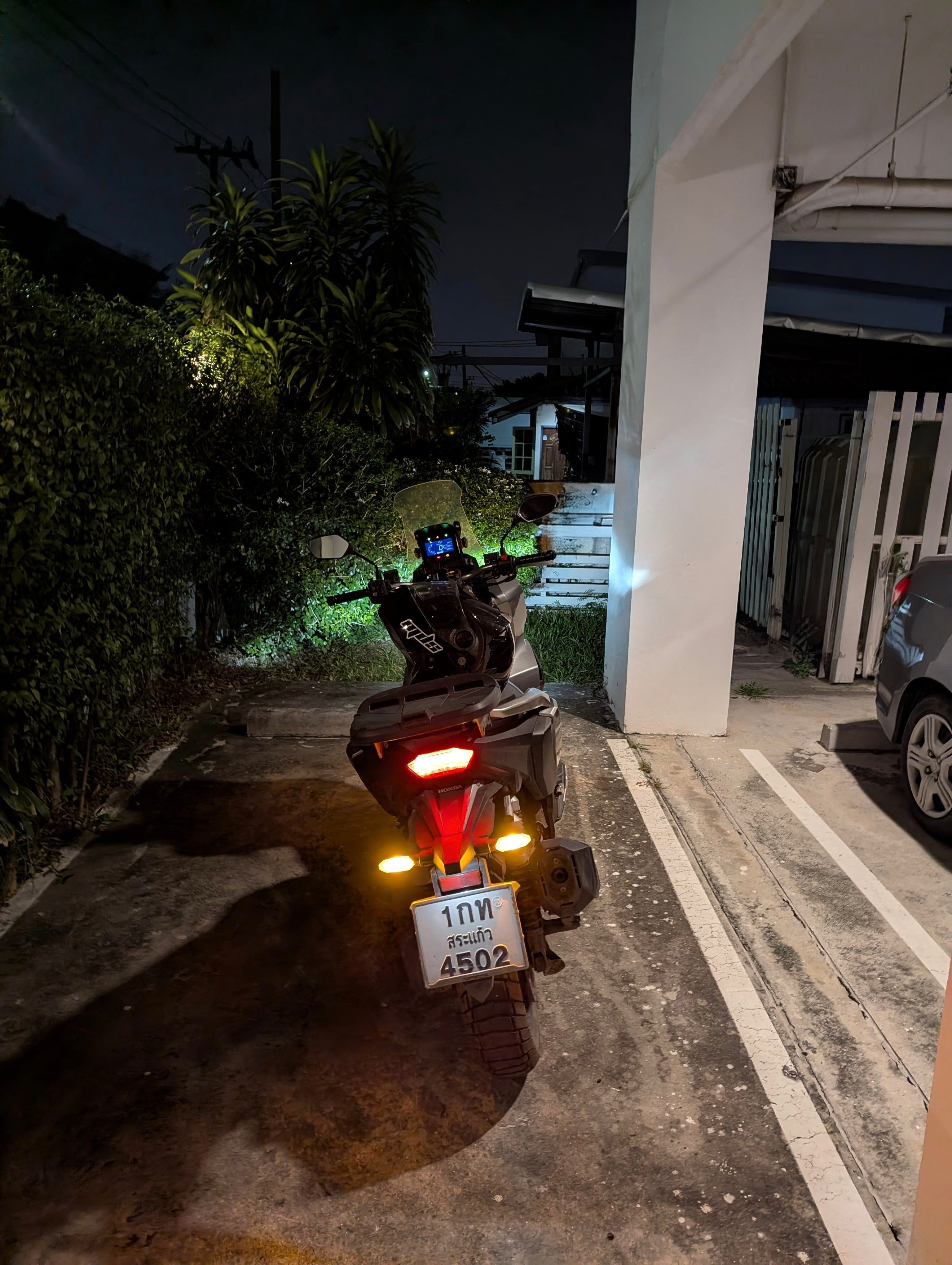 PXL_20241109_135343436.NIGHT.RAW-01.COVER~2 (1)