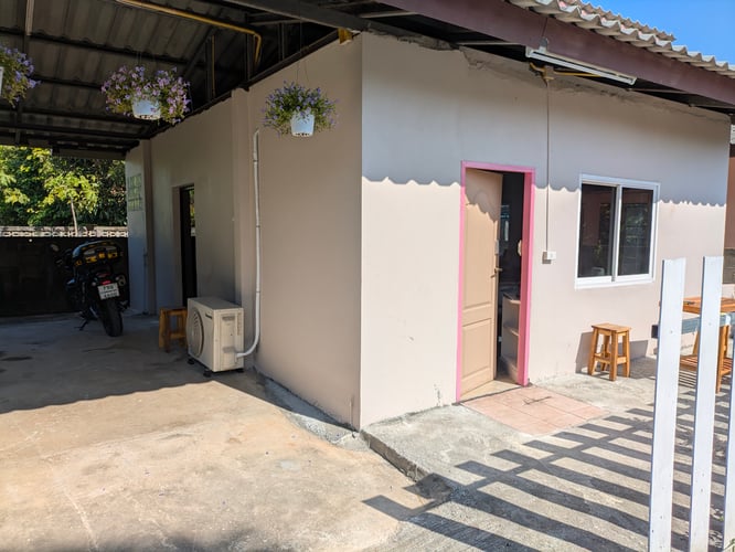 PXL_20251211_040508478.RAW-01.COVER