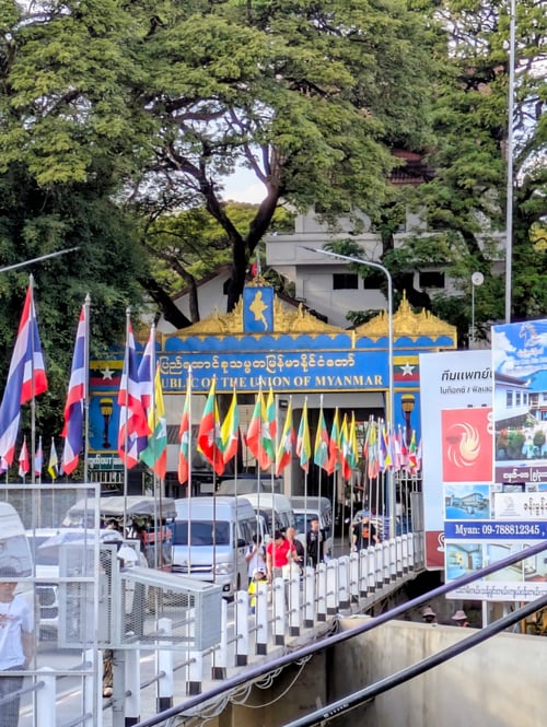 PXL_20251217_084755196.RAW-01.COVER~2